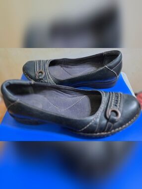 Classic Leather Navy Slip-On Flats